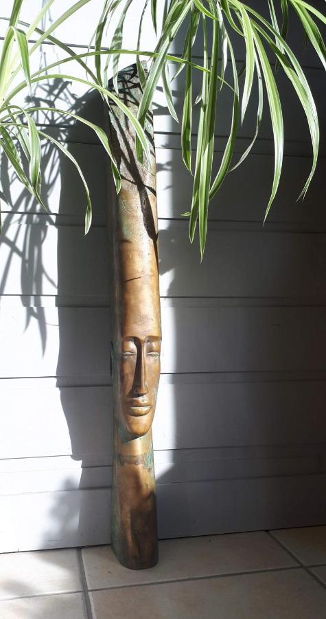 L'Oustaou Du Bodo Bed & Breakfast Ambon Eksteriør bilde