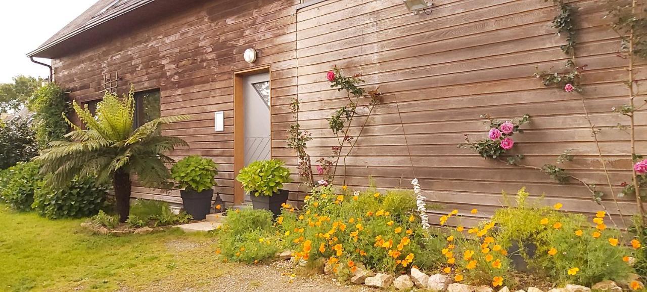 L'Oustaou Du Bodo Bed & Breakfast Ambon Eksteriør bilde
