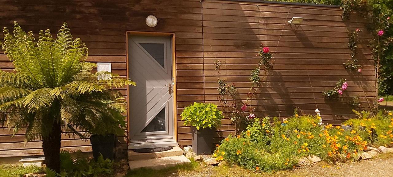 L'Oustaou Du Bodo Bed & Breakfast Ambon Eksteriør bilde
