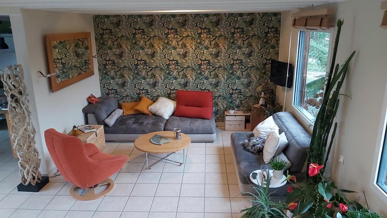 L'Oustaou Du Bodo Bed & Breakfast Ambon Eksteriør bilde
